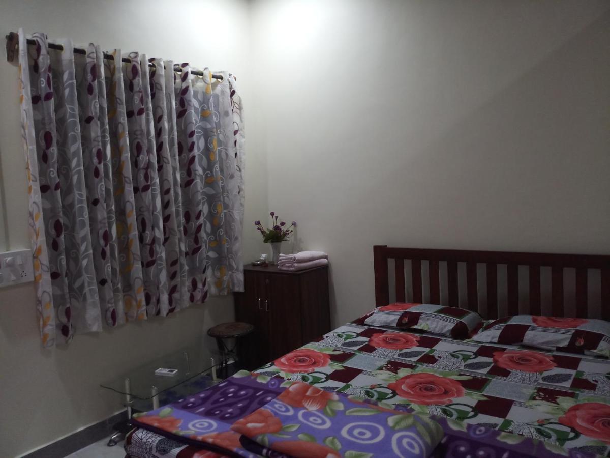 Anandi Villa Adhi Esterno foto
